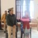 तहसील दिवस पर फरियाद लेकर आई महिला को क्षेत्राधिकारी ने गर्म बस्तर दिए।