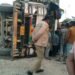 बालू लदा ट्रक टायर फटने से पलटा।