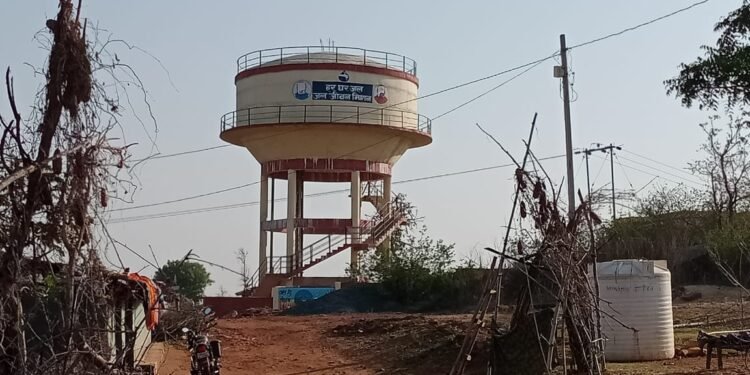 अधिकारियों की उदासीनता से दम तोड़ रही नमामि गंगे परियोजना ।।