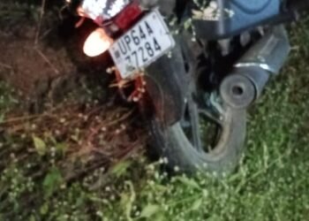 सड़क हादसे में बाइक सवार युवक गंभीर रूप से घायल ।।