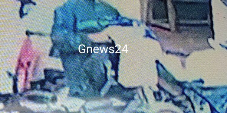 रावटर्सगंज रामलीला मैदान के पास दिनदहाड़े 10 लाख की टप्पेबाजी।