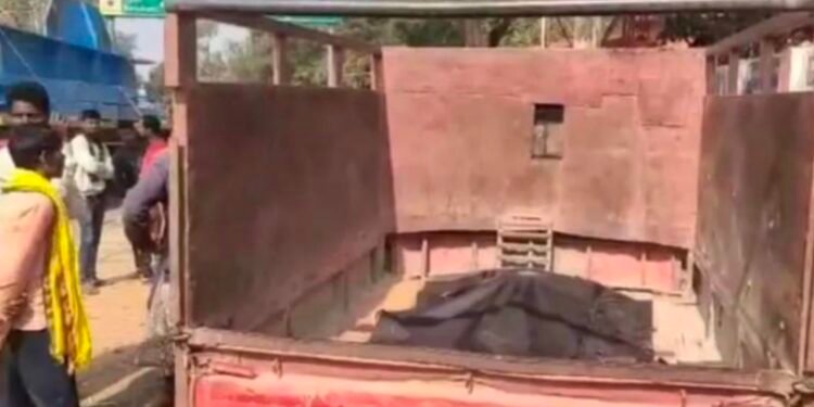 शराबी पति ने डंडे से पीट -पीट पत्नी को मार डाला।