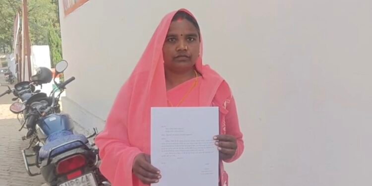 केयर टेकर को मानदेय न मिलने से बढ़ी परेशानी, ब्लॉक कार्यालय के चक्कर लगाने को मजबूर।