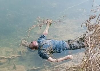 घाघर नहर में उतराया मिला अज्ञात व्यक्ति का शव।