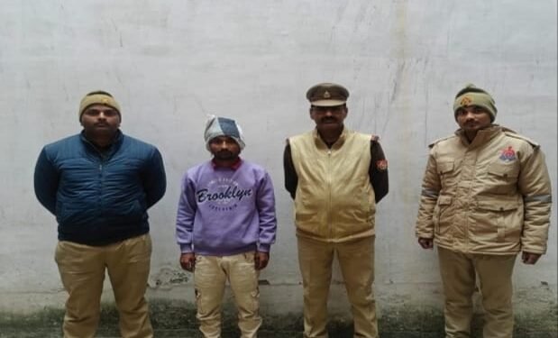 दुद्धी पुलिस की बड़ी कार्रवाई: गैंगस्टर एक्ट में वांछित एक अभियुक्त गिरफ्तार, अन्य की तलाश जारी।।