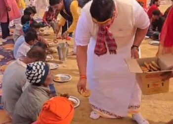 हवन यज्ञ व भंडारे के साथ हुआ श्रीराम कथा का समापन।