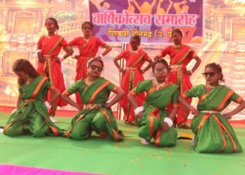 धूमधाम से मनाया गया लाल बहादुर शास्त्री पब्लिक स्कूल का तृतीय वार्षिकोत्सव।।लोकनृत्य नाटक और नन्हे सितारों की चमक से गुंजा पिंडारी।।