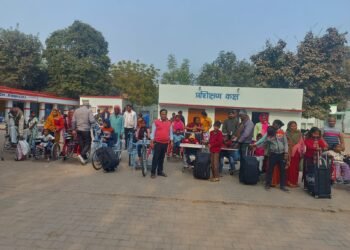 बीआरसी,दुद्धी में विशिष्ट आवश्यकता वाले दिव्यांग बच्चों में वितरित हुए उपकरण।