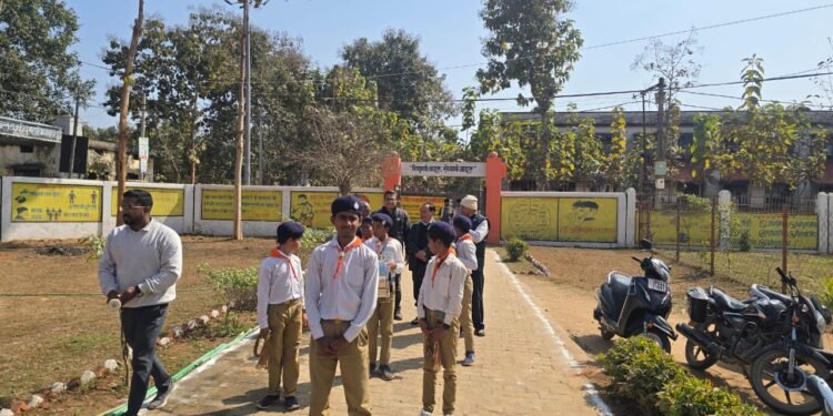 पीएम श्री राजकीय इंटर कॉलेज दुद्धी में खेल प्रतियोगिता व वार्षिकोत्सव संपन्न।