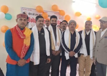 करें योग, रहें निरोग, स्वदेशी अपनाएं, देश बचाएं का लें संकल्प-दुर्गेश योगी।