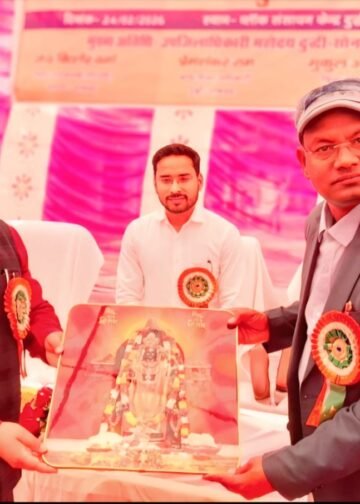 बीआरसी,दुद्धी परिसर में हुआ ब्लॉक स्तरीय संगोष्ठी एवं उन्मुखीकरण कार्यशाला का आयोजन।