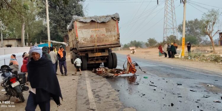 विंढमगंज उप स्वास्थ्य केंद्र में डिलीवरी के नाम पर वसूली! ₹500 लेने का आरोप, छुट्टी के लिए फिर मांग रहे पैसे।