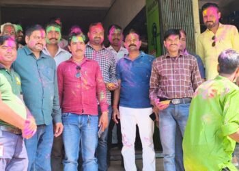 मधुपुर में पत्रकारों के साथ धूमधाम से मनाया गया होली मिलन समारोह।।