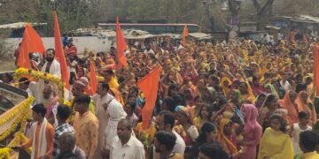 भव्य कलश यात्रा के साथ चैत्र नवरात्रि से नौ दिवसीय रामकथा का शुभारंभ ।।