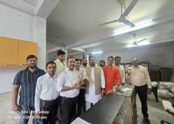 तेजस्वी किसान मार्ट के 10वें स्टोर एवं केंद्रीय वेयरहाउस का भव्य शुभारंभ, सत्यनारायण कथा के साथ हुआ आयोजन।