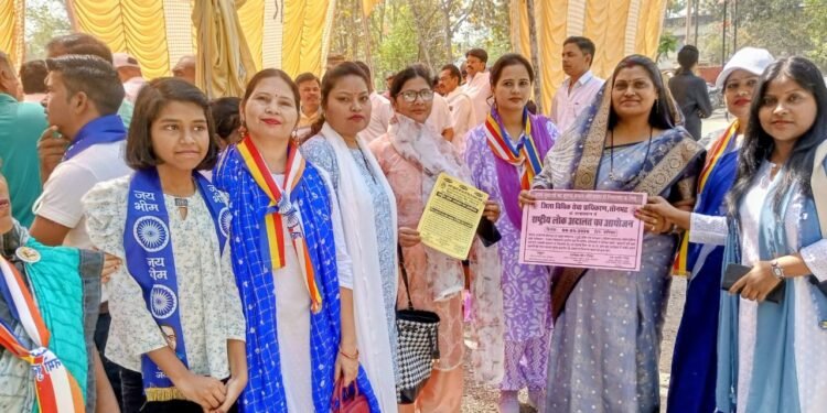 महोत्सव बना: विश्व के सबसे बड़े लोकतंत्र के संविधान रचयिता भारत रत्न डॉ. अम्बेडकर की जयंती *