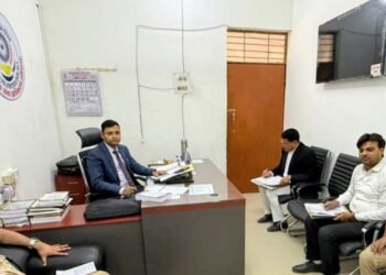 जेल एवं नगर निकाय के अधिकारियों संग राष्ट्रीय लोक अदालत पर हुई मंत्रणा ।