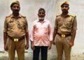 दुद्धी पुलिस ने वांछित अभियुक्त को झारखंड बॉर्डर से दबोचा।