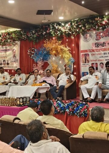 दुद्धी प्रेस क्लब के तत्वावधान में  मनाया गया हिंदी पत्रकारिता दिवस।