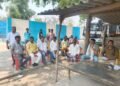 ट्रक मालिकों का धरना तीसरे दिन भी जारी राख ढुलाई पूरी तरह ठप।